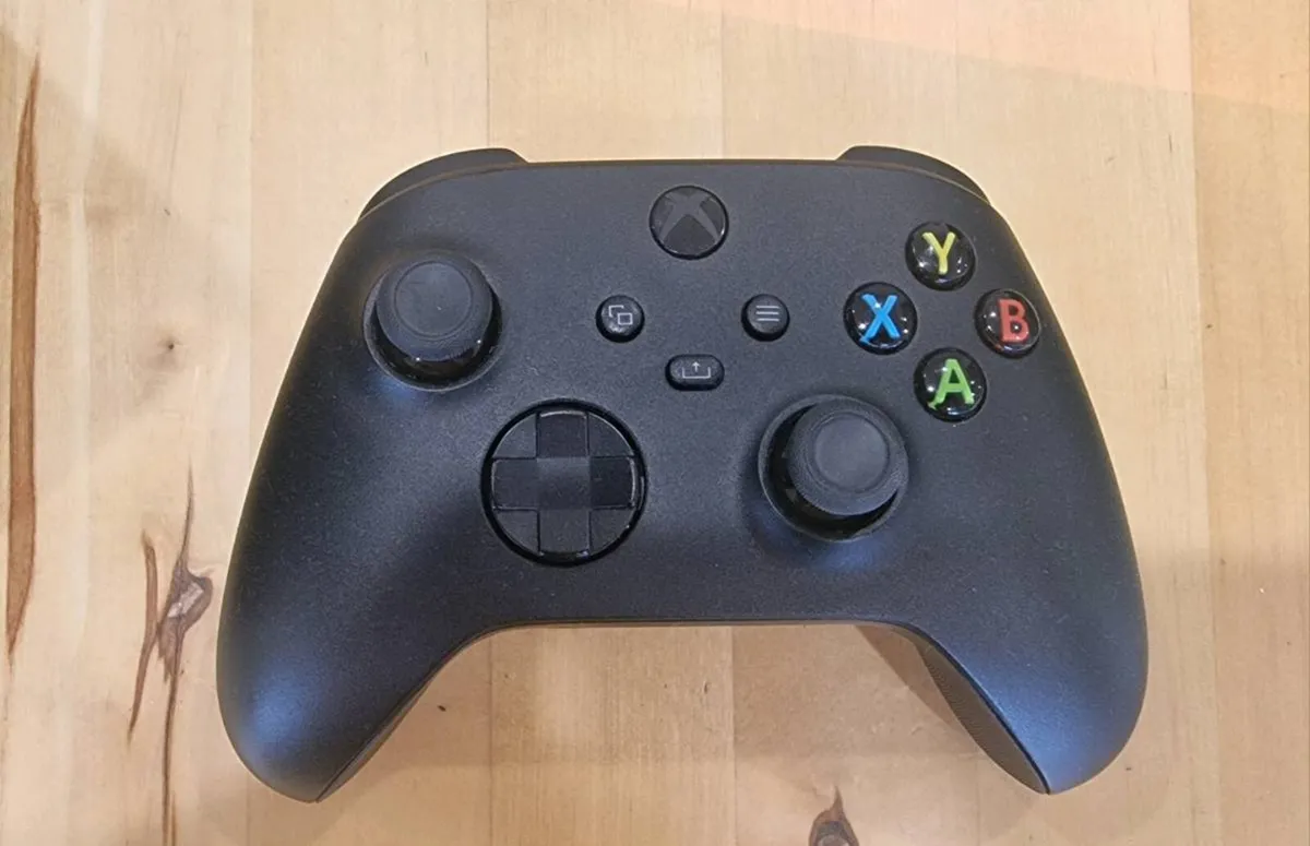 X Box Series X - Image 2