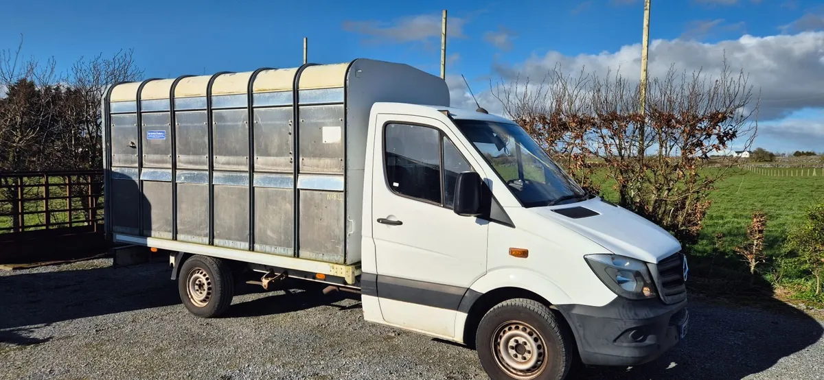 Mercedes-Benz Sprinter 2016 - Image 1