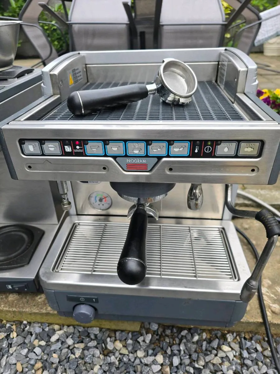 Commercial Coffee Machine Setup – Espresso Machine - Image 3