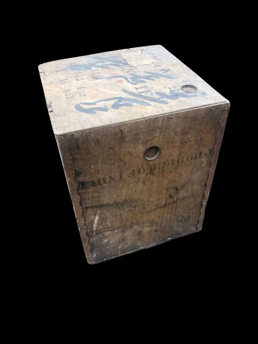 Tea Chest -Vintage - Rustic - Image 2