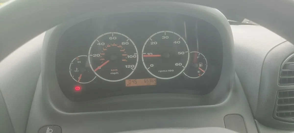 For Sale: Peugeot Elddis Expedition 100 Campervan - Image 3