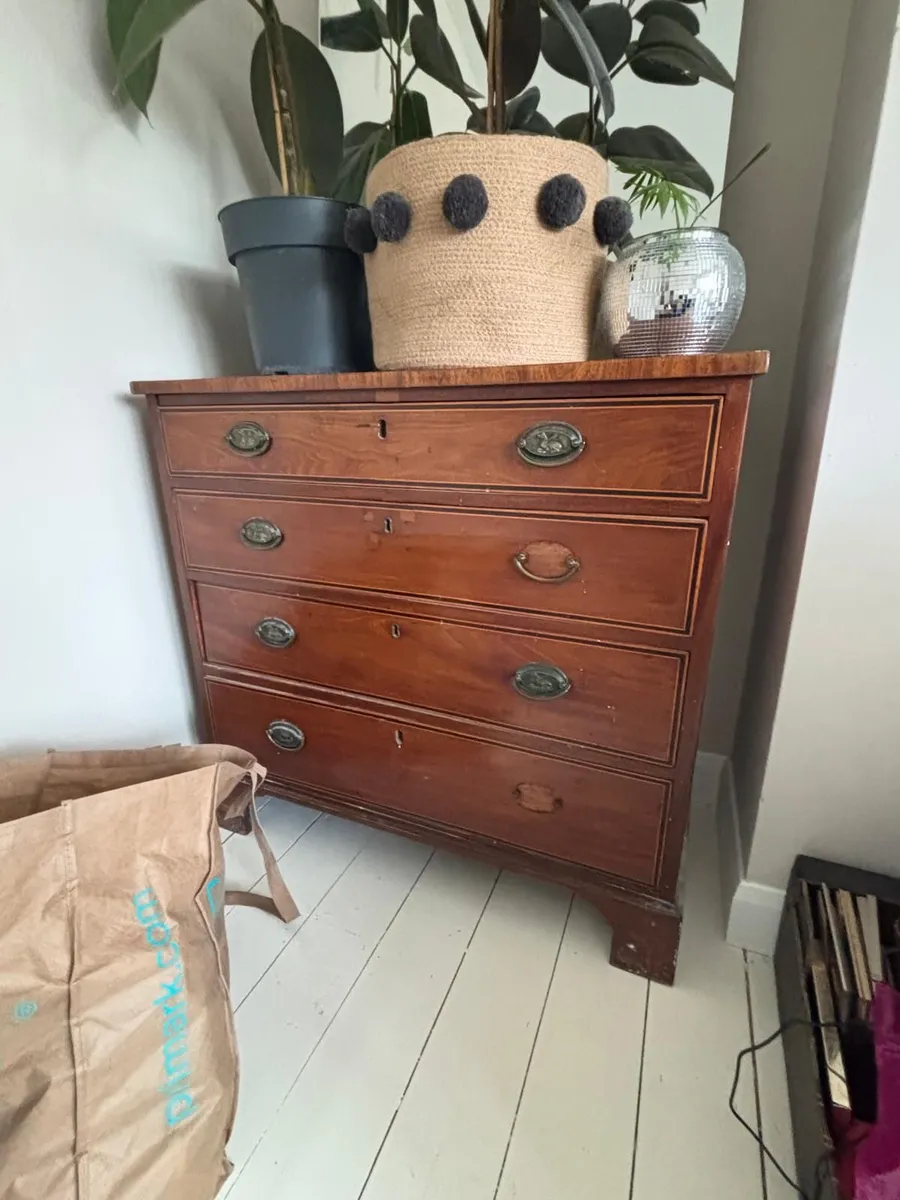Antique mahogany dresser - Image 1