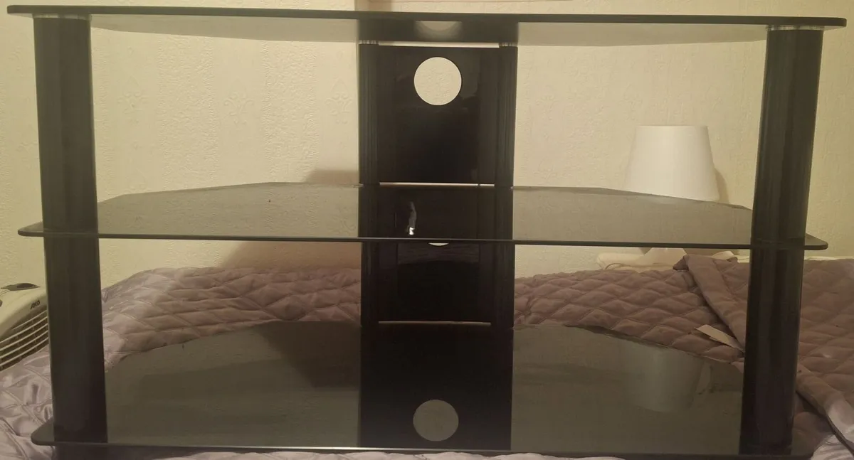 TV Cabinet - Image 1