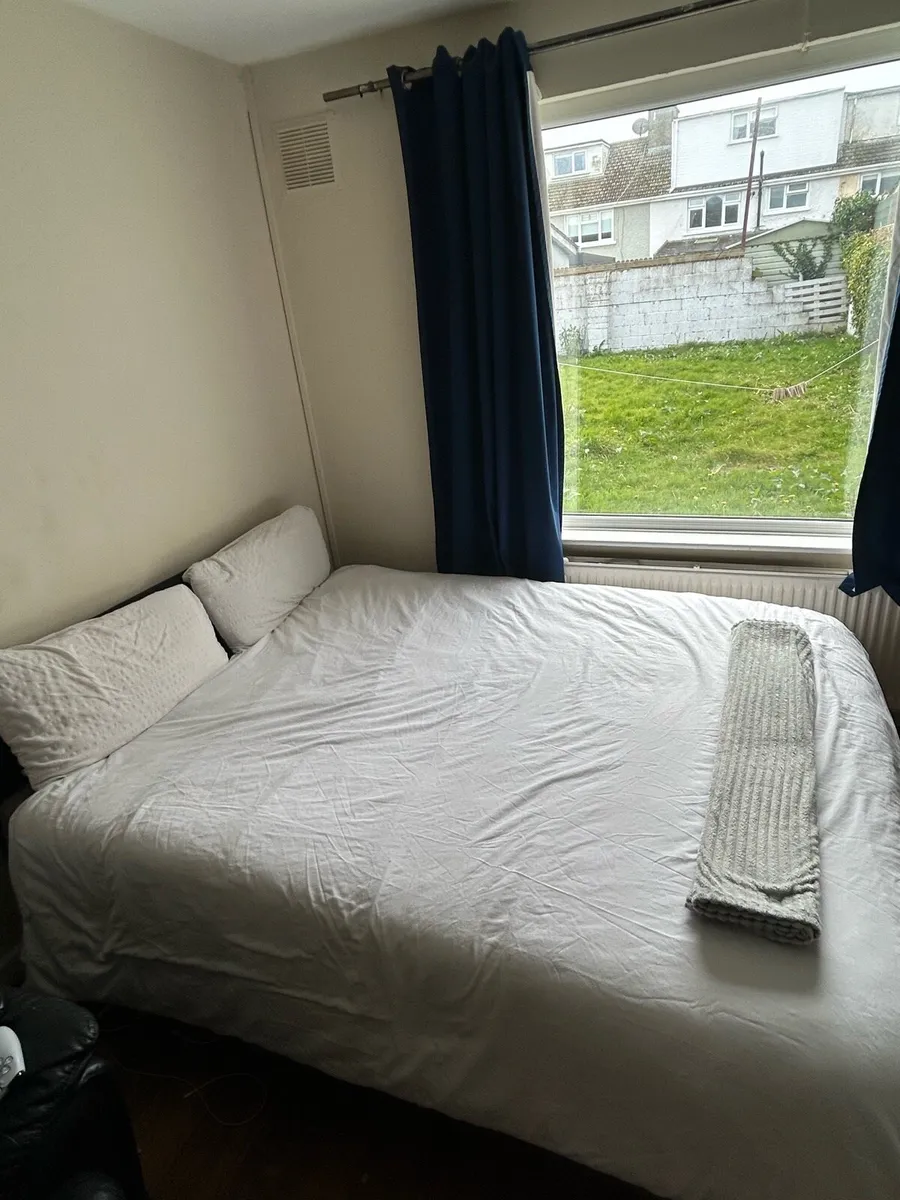 King Size Bed (150x200) + Frame - IKEA Like New - Image 1