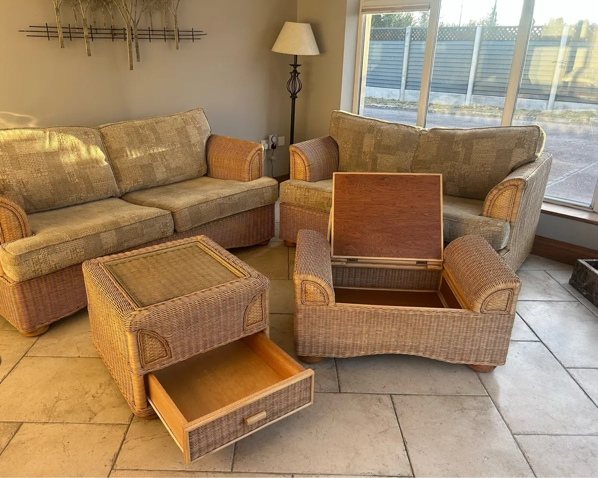 Rattan conservatory furniture - Image 3