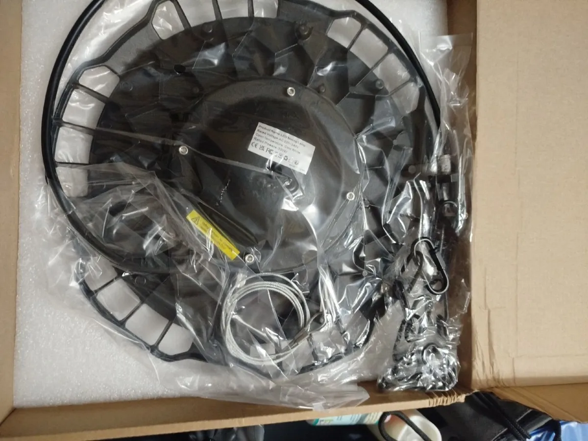 led  lights  for  sheds,  stores,  warehouses - Image 2