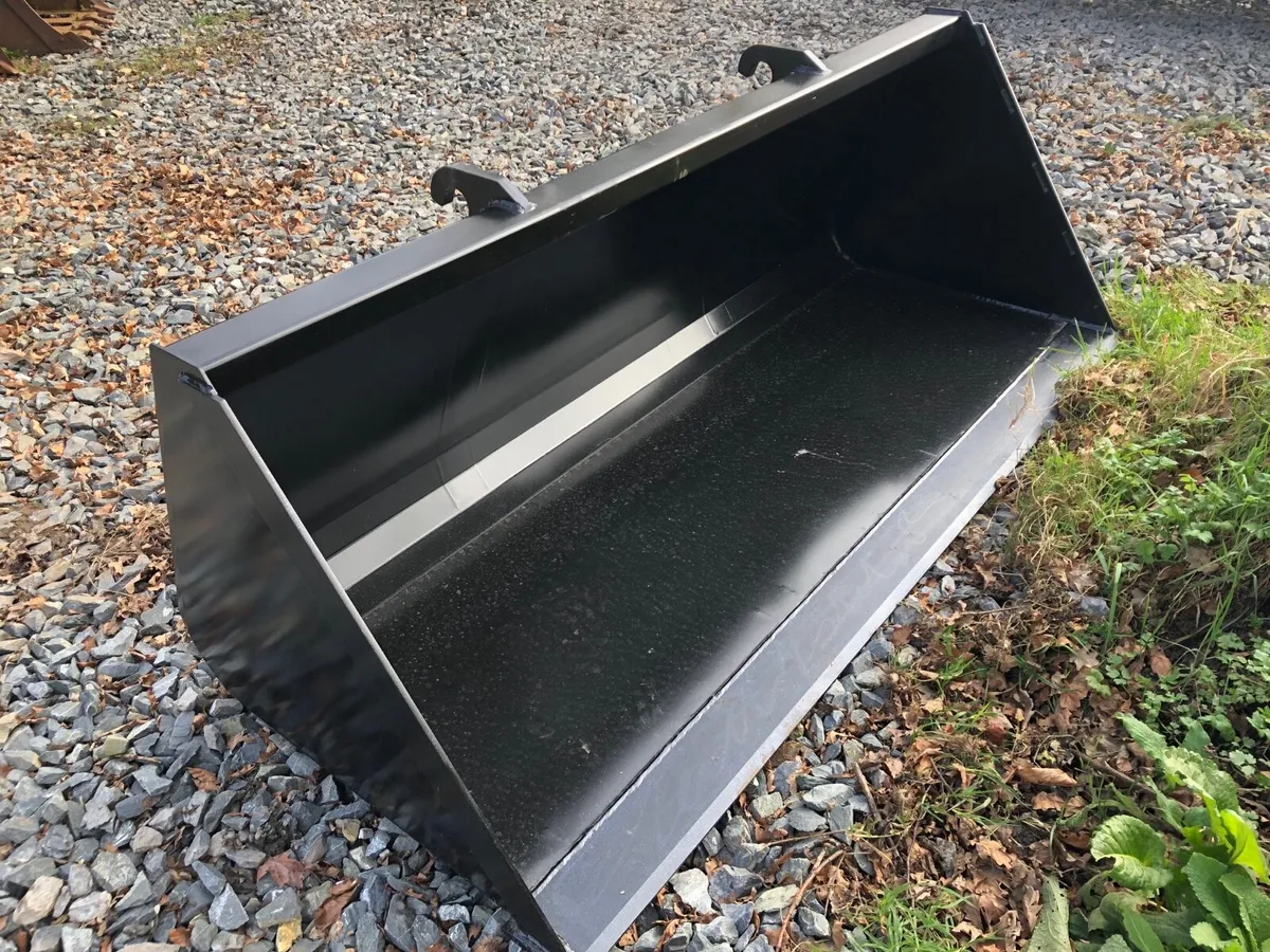 2.4m handler bucket Q fit / pin and cone - Image 1