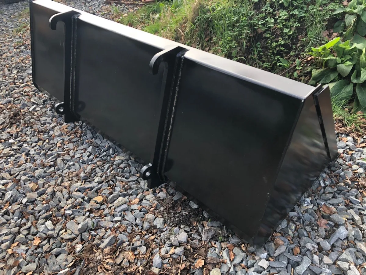 2.4m handler bucket Q fit / pin and cone - Image 2