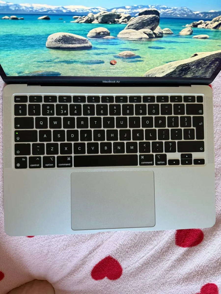 MacBook Air 2020 M1 - Image 3