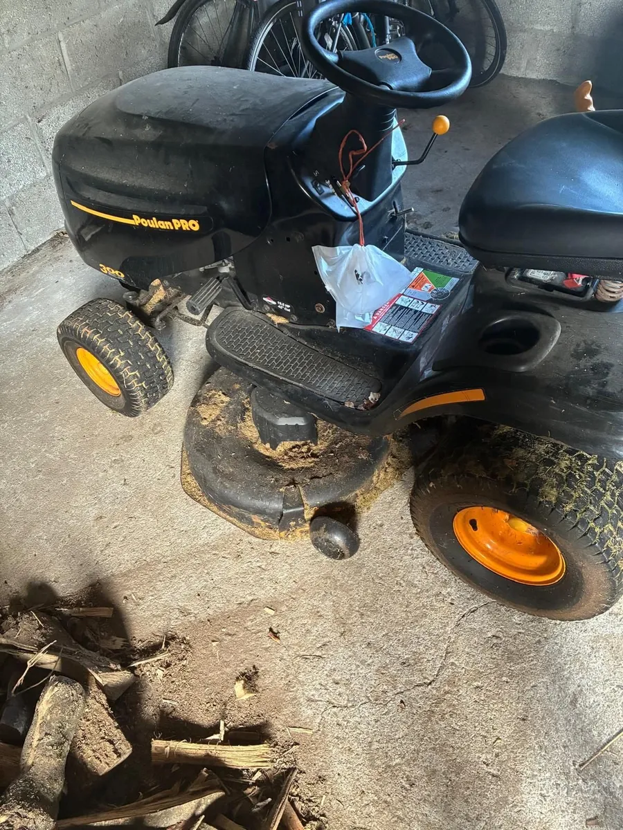 Ride on lawnmower - Image 2