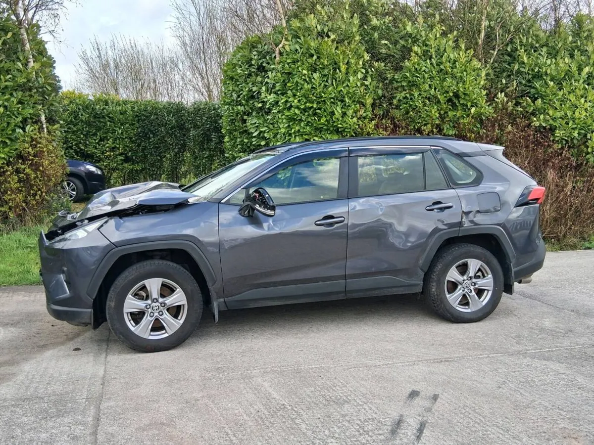 2025 TOYOTA RAV4 HYBRID - Image 1