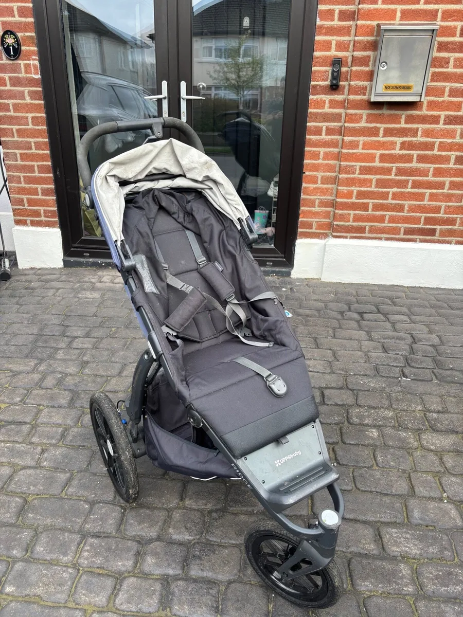 Baby stroller - Image 2