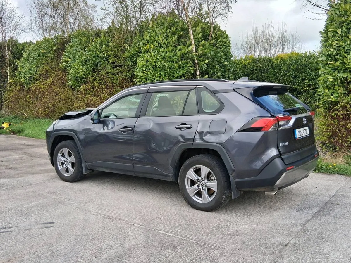 2025 TOYOTA RAV4 HYBRID - Image 3