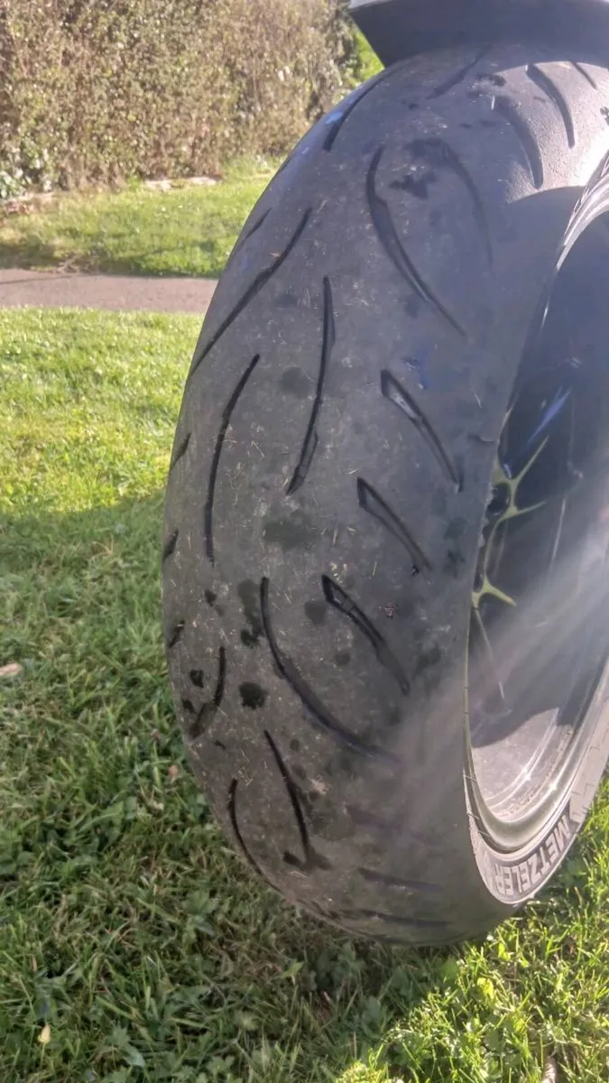 Motorcycle - Image 4