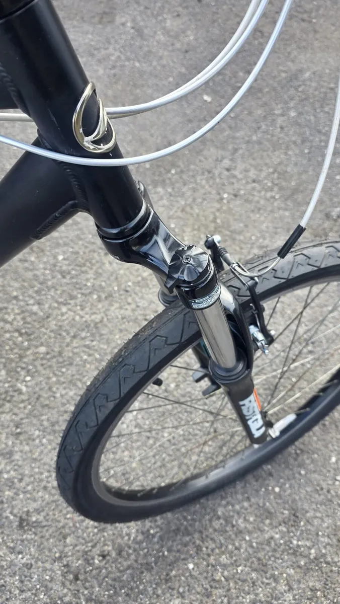 Giant Boulder 26" Bike – 21” Frame - Image 2