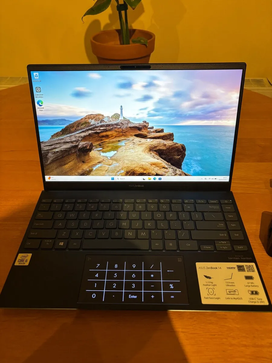 Asus Zenbook 14 UX425JA Intel i5 10th 8gb 512gb - Image 1