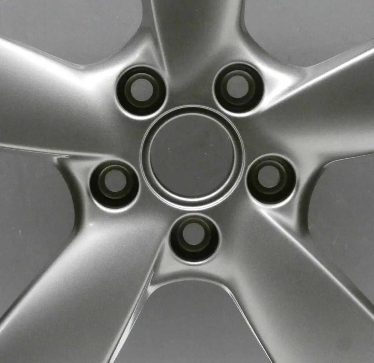 18” X4 TTRS Style Alloy Wheels BRAND NEW - Image 3