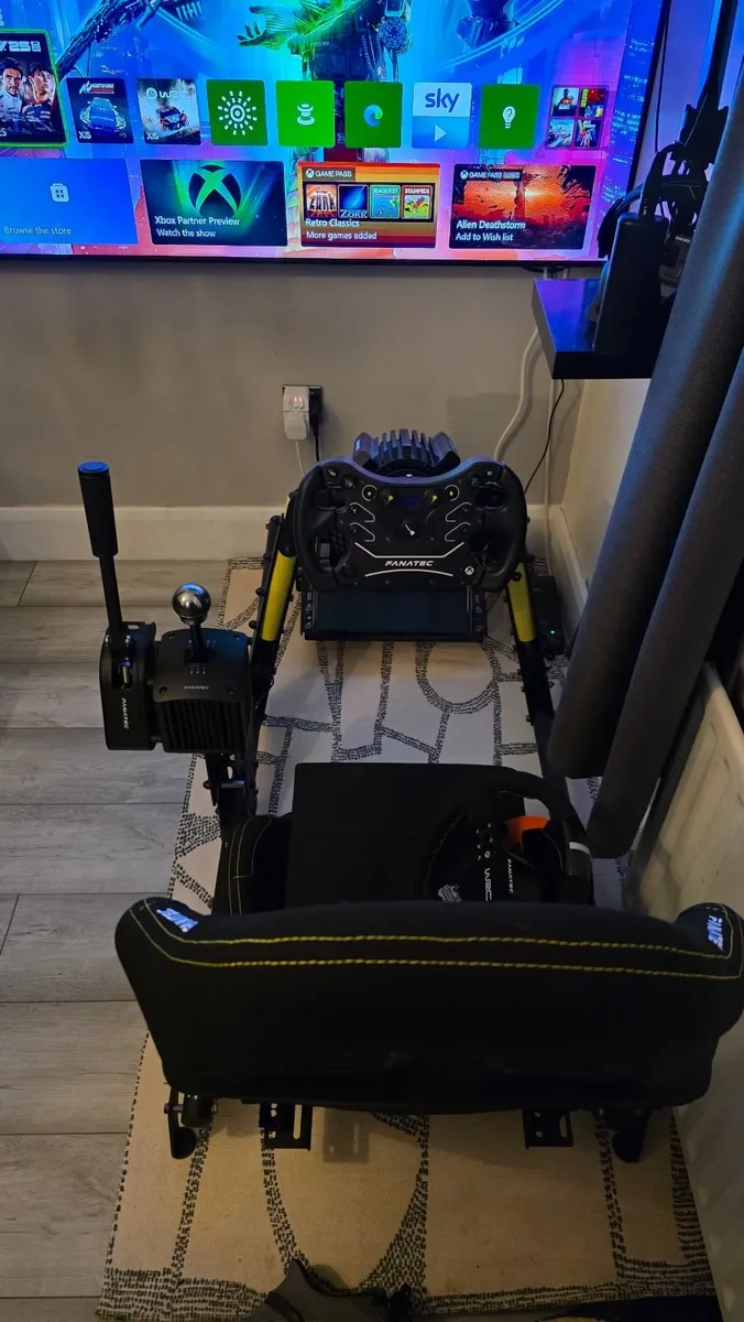 Full Sim Racing Setup - Image 1