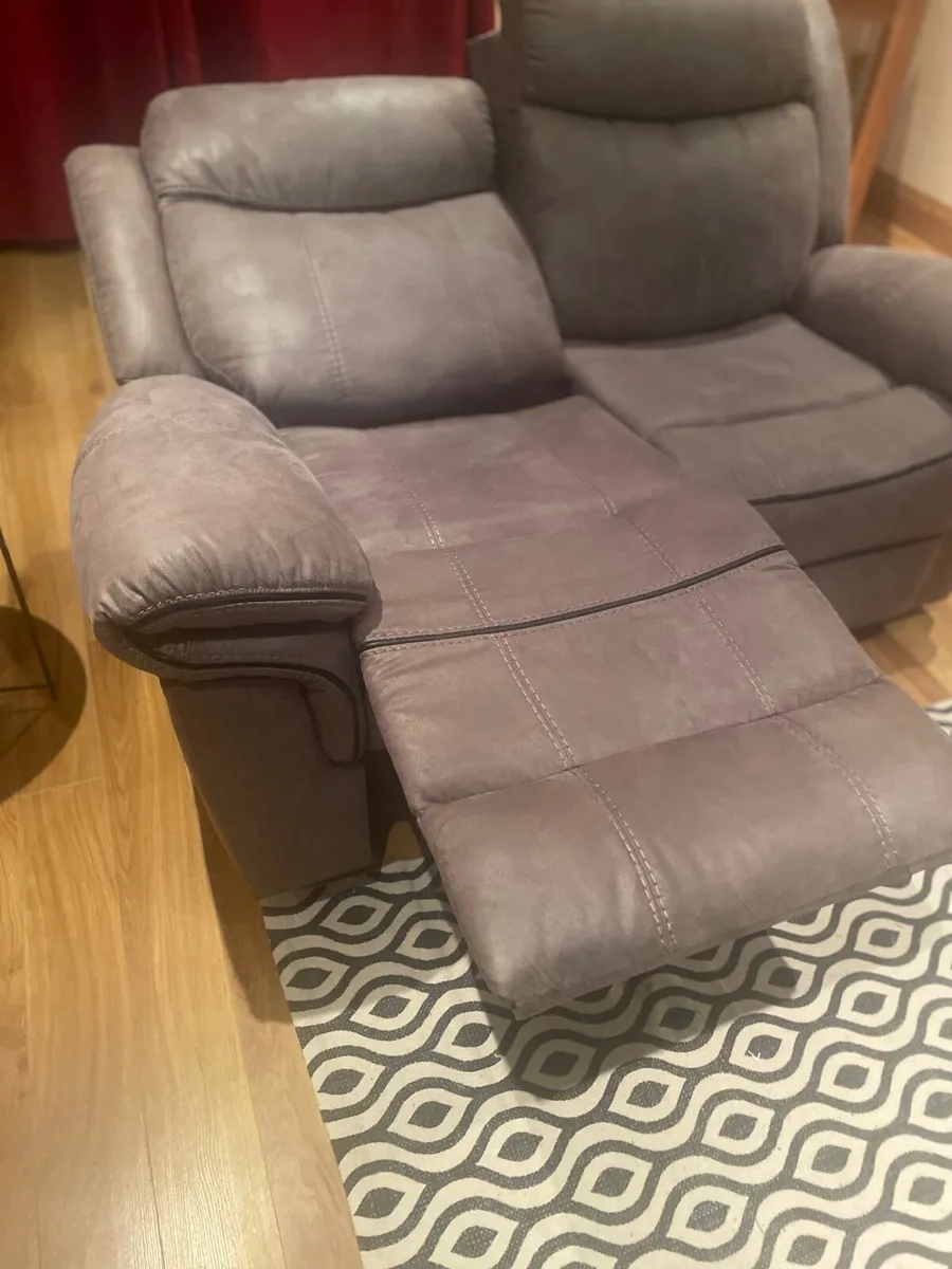 Super Set Of Recliner Sofas!!! - Image 3