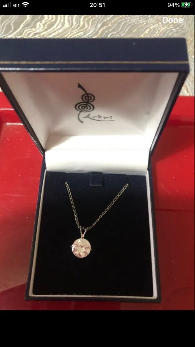 Ladies sliver necklace €20 - Image 2