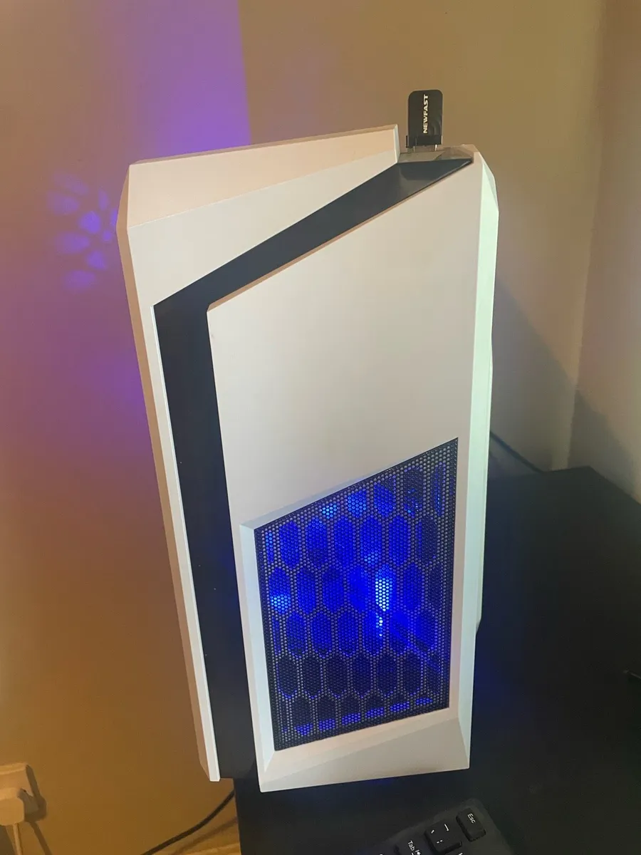 Full Gaming PC Setup-Fortnite and Roblox ready - Image 2