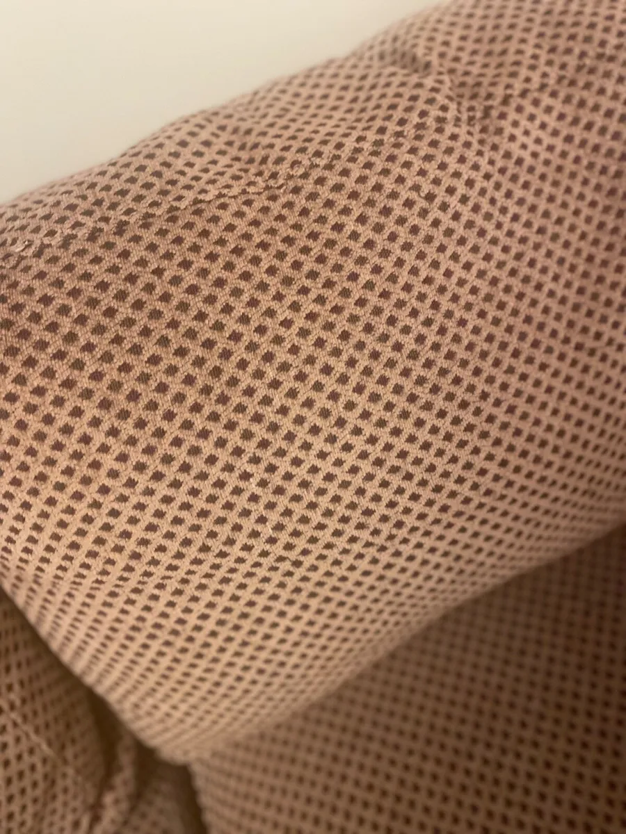 2 seater leather sofa - Image 4