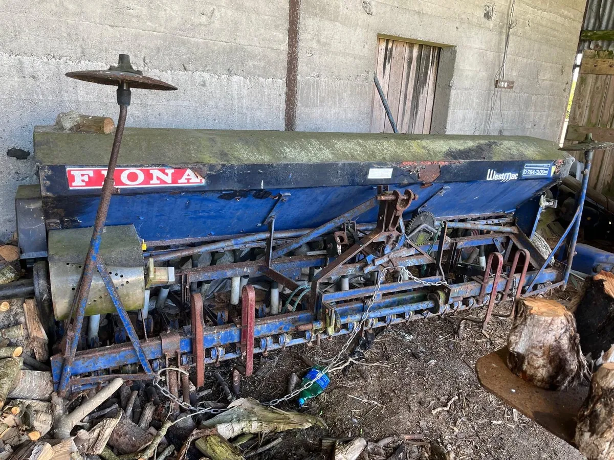 Fiona corndrill 3 meter Seeder - Image 1