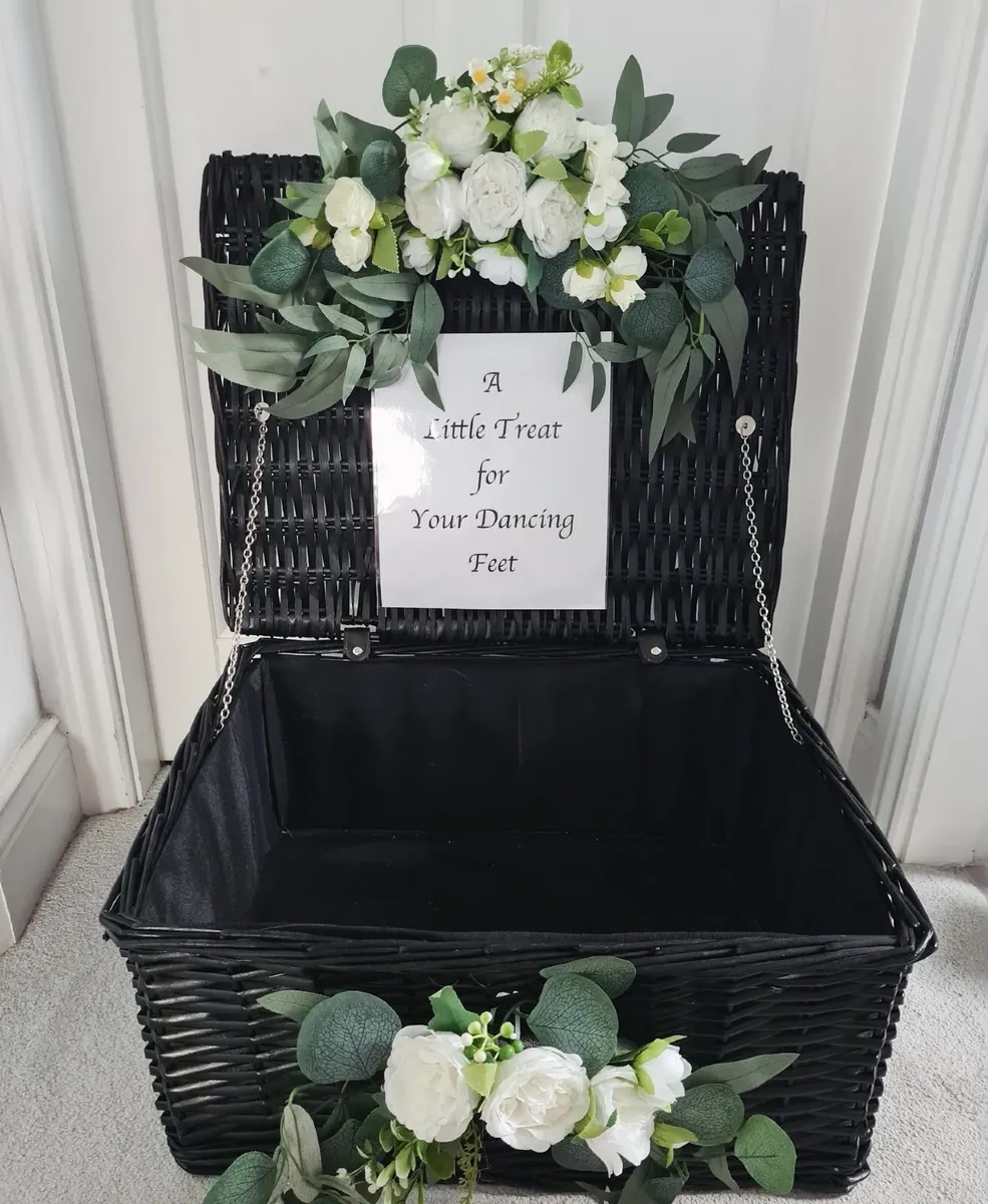 Wedding Flip Flop Basket for Rent
