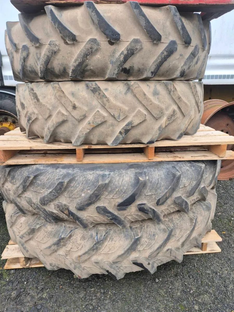 Row crop wheels for same or lamborghini