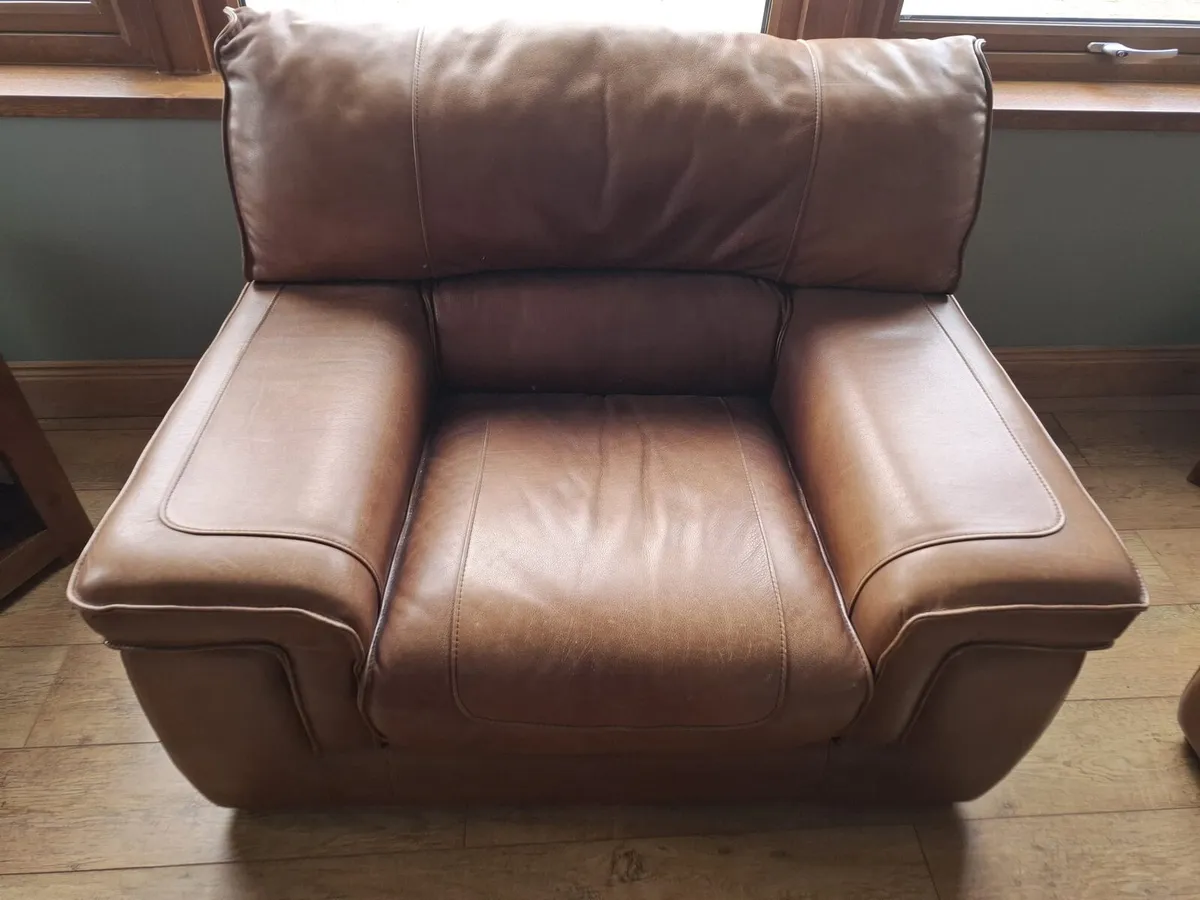 Brown Leather sofas 3+2+1 seater - Image 1