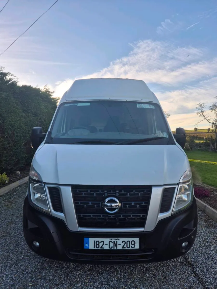 Nissan nv400 Twin wheel - Image 2