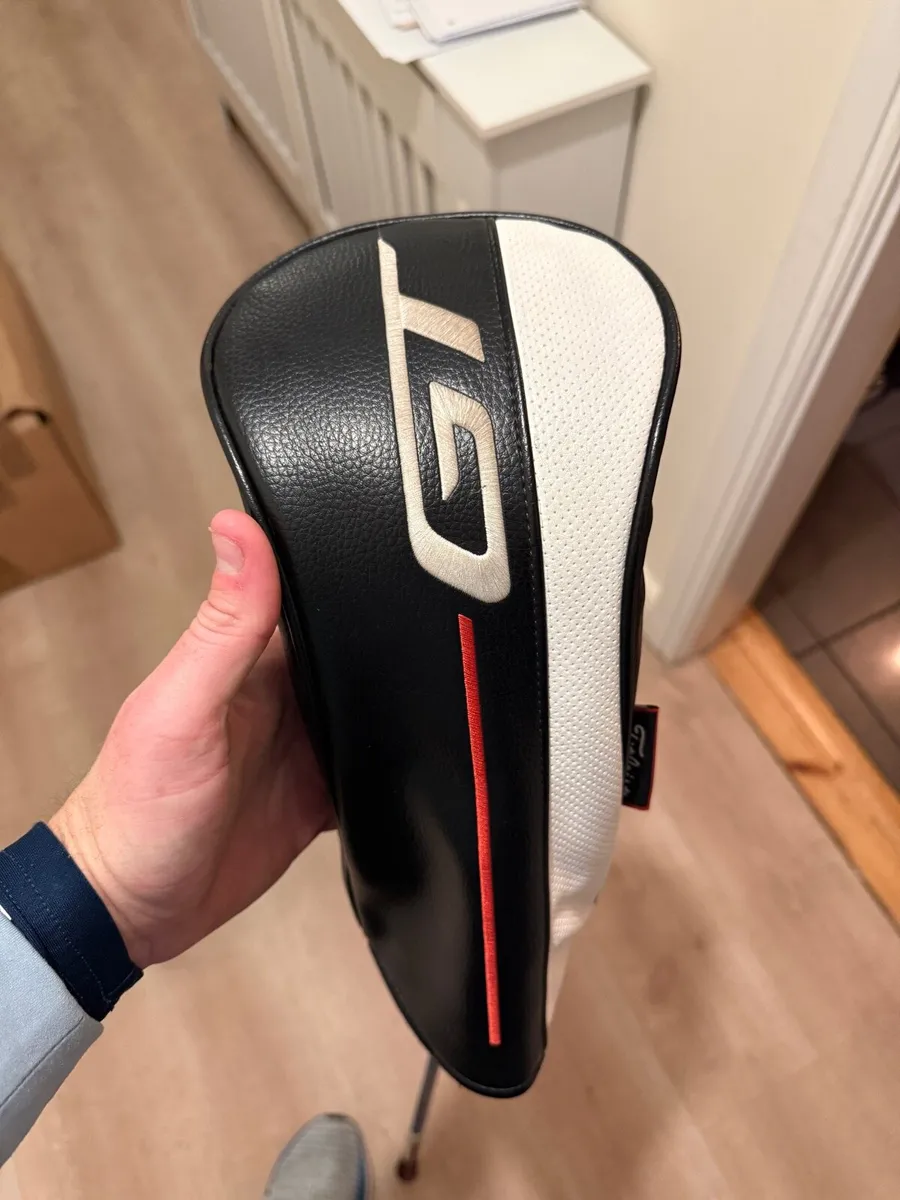Titleist GT3 driver with Tour AD shaft - Image 3