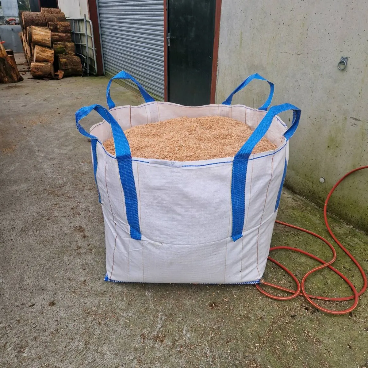 Wood Shavings - Image 1