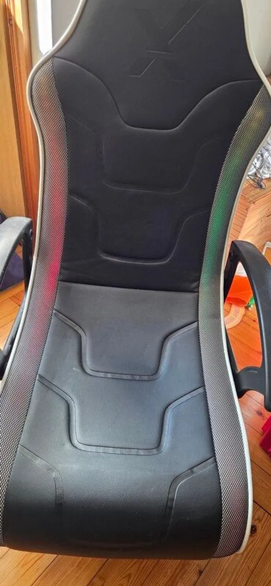 Gaming Chair - Image 2