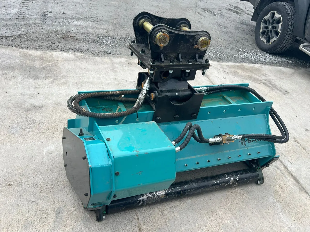 Digger  Hydraulic Flail - Image 4