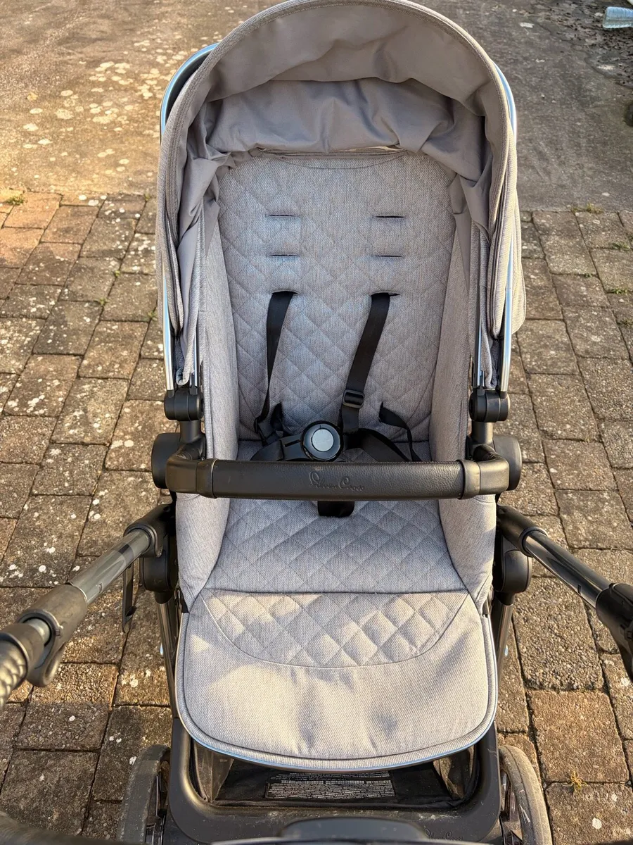 Silver cross pram like new - Image 1
