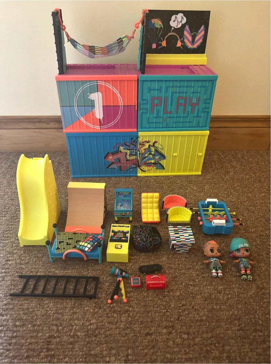 LOL Surprise Clubhouse - Image 2