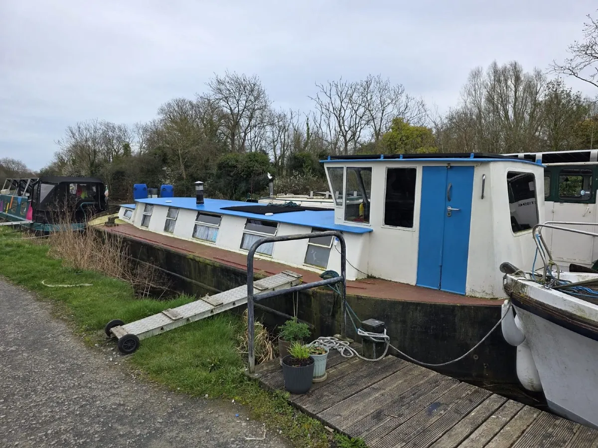 Barge for sale - Image 2