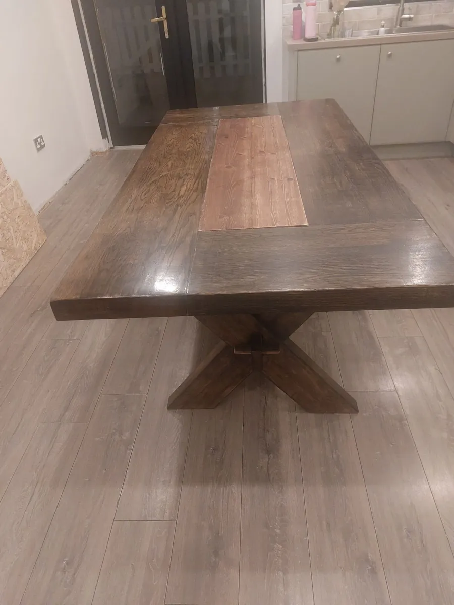 Kitchen table - Image 2