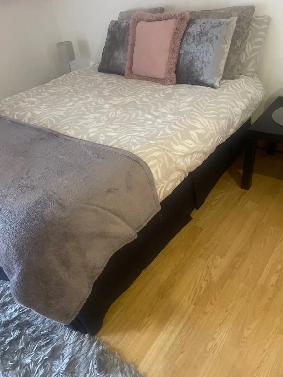 Good quality double bed - Image 1