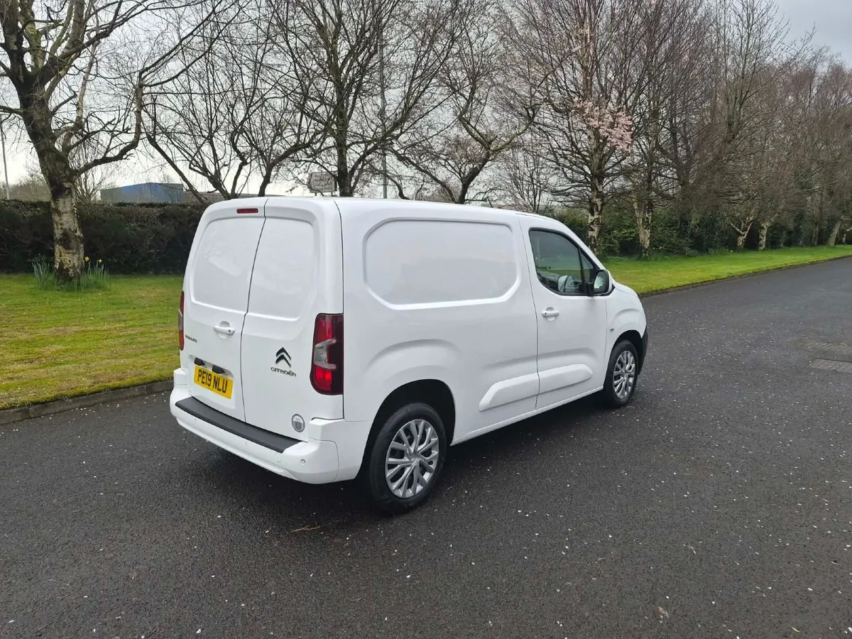 2019 Citroen Berlingo 1.6 HDI Enterprise 100Bhp - Image 4