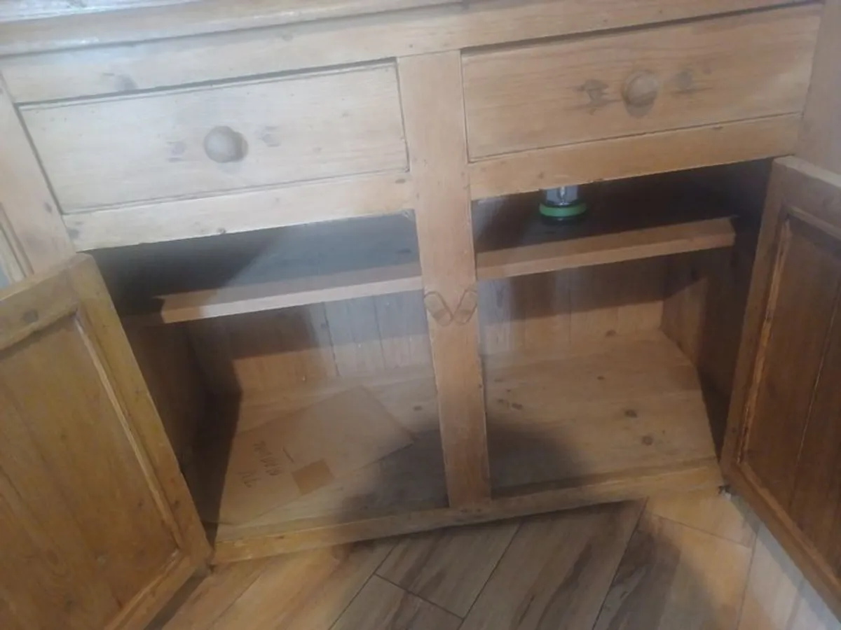 Beautiful Old Dresser - Image 4