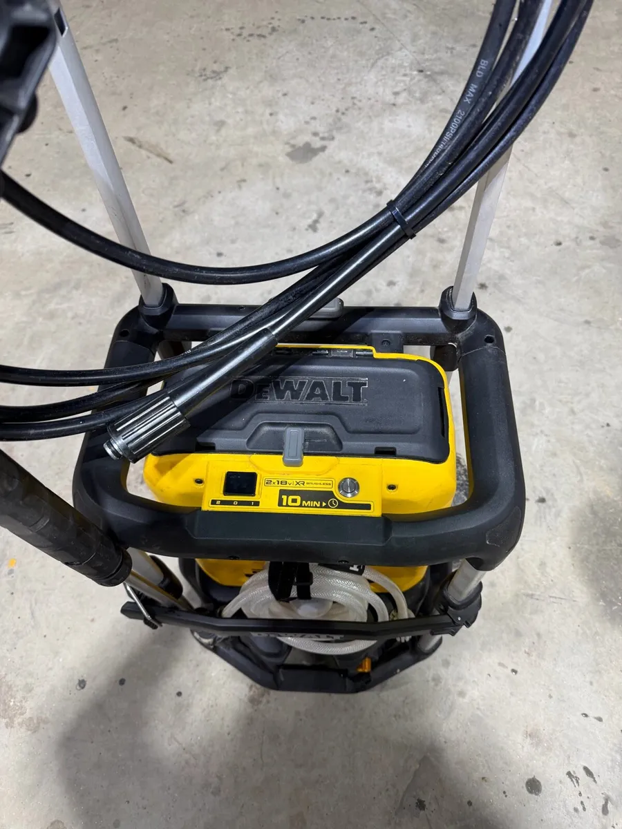 Cordless dewalt DCMPW 1600 twin 18 VXR pressure - Image 2