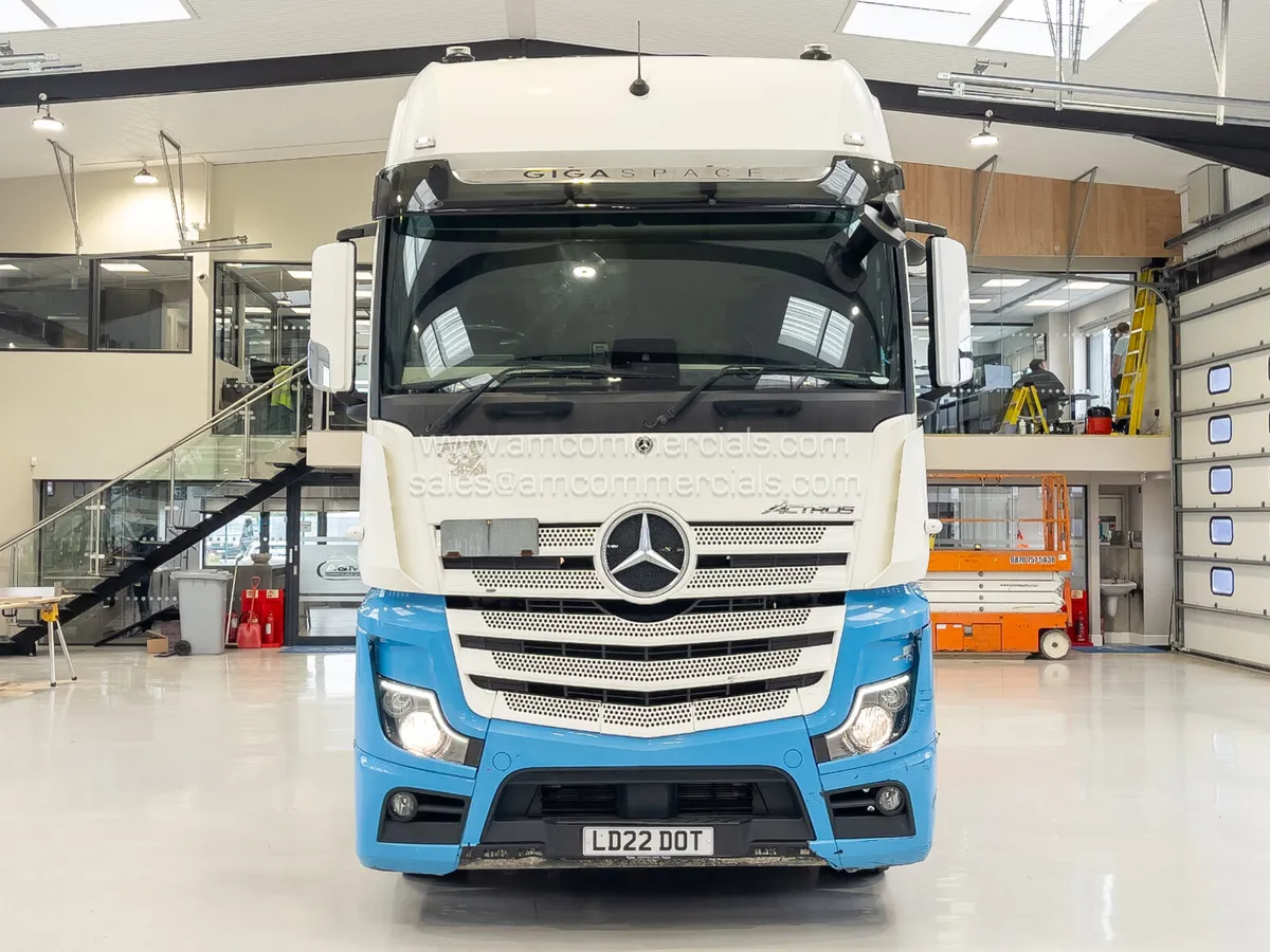 2022 MERCEDES-BENZ ACTROS 2458 GIGA SPACE - Image 2