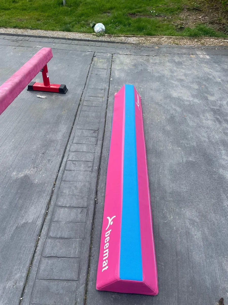 Gymnastics beam