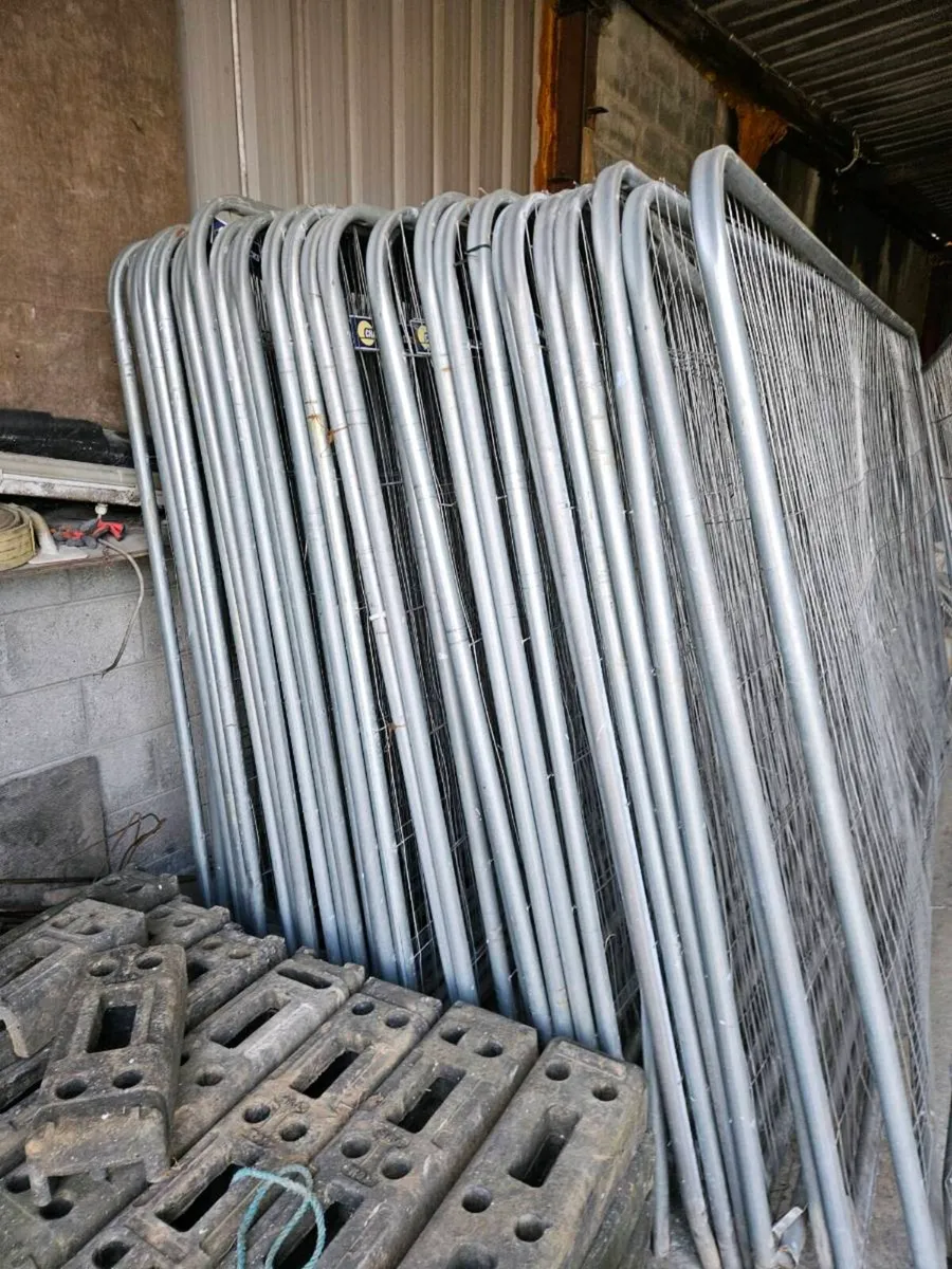 Harris fencing - Image 1