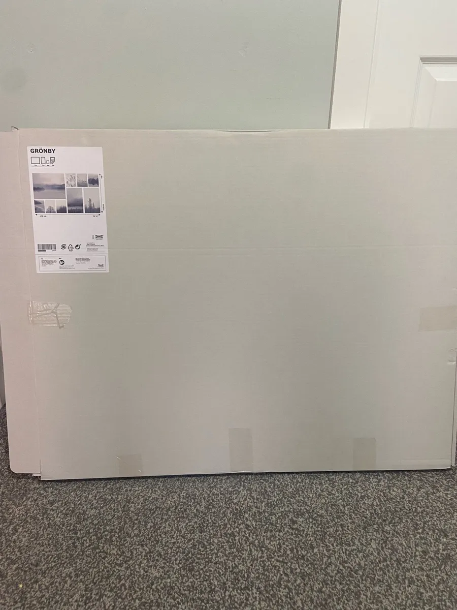 Set of 9 pictures - Image 2