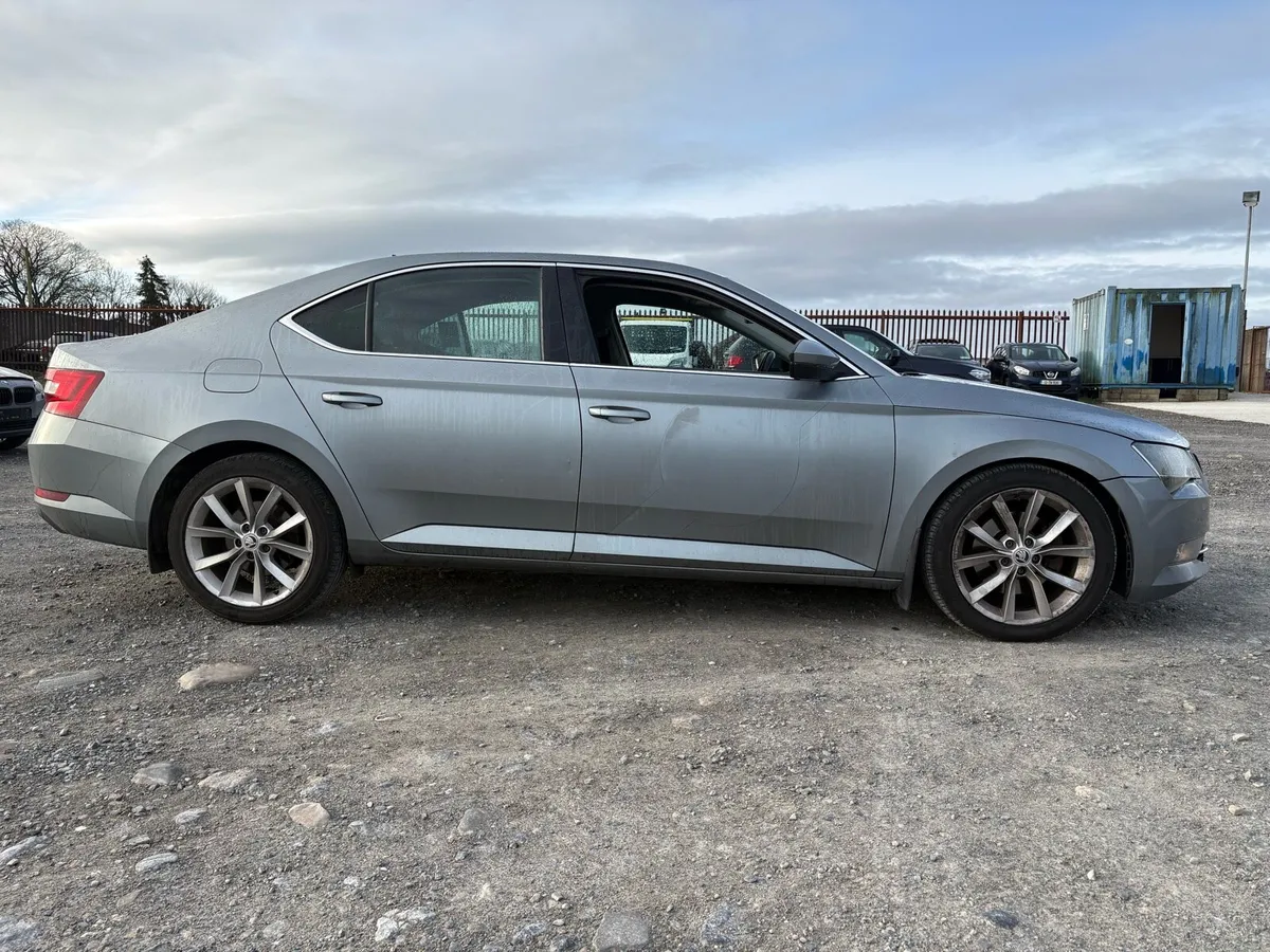 2018 SKODA SUPERB STYLE 2.0 TDI 150 AUTO - Image 2