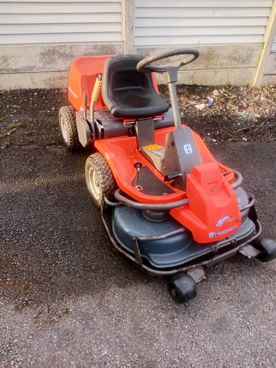 Ride on lawnmower - Image 4