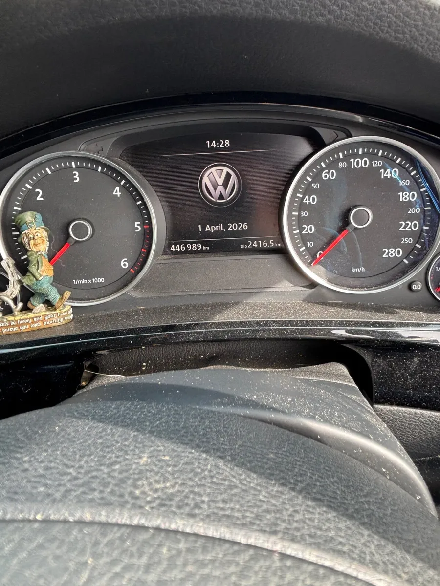 Volkswagen Touareg 2016 - Image 2